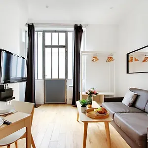 Apartamento Cmg Place De La République / Magenta, París